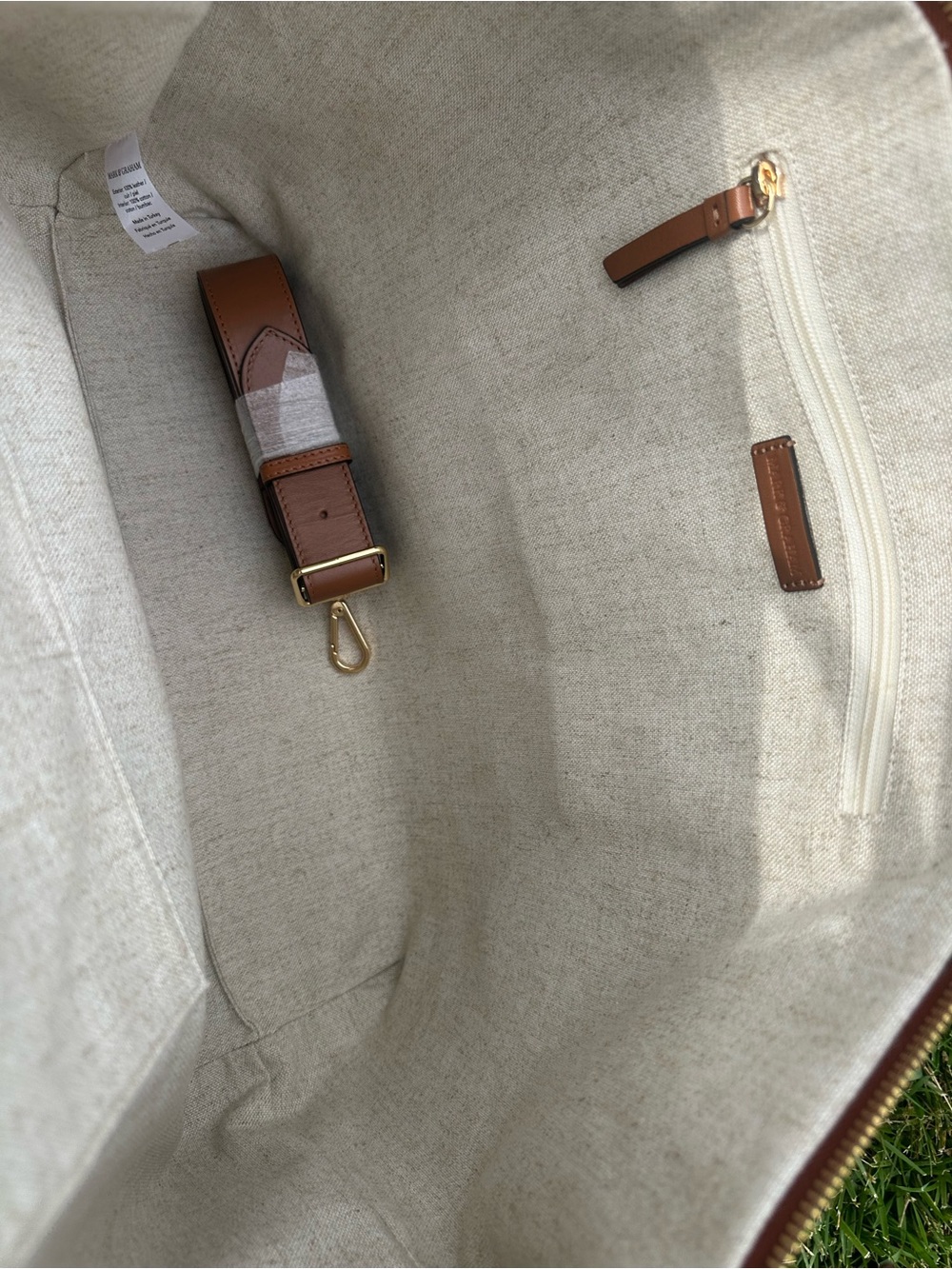Mark & Graham Large Leather Weekender Travel Tote - Picture 3 of 5